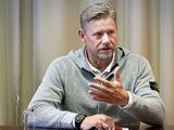 Петер Шмейхель: «УЕФА грозил Дании техническим поражением, если матч с Финляндией не будет продолжен»