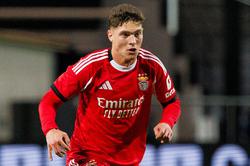 Судаков отличился результативной передачей за «Бенфику» (ВИДЕО)