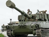 Krieg in der Ukraine. Soldaten der Streitkräfte der Ukraine zeigten, wie die norwegischen Selbstfahrlafetten M109A3GN bereits am