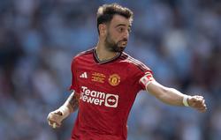 Fabrizio Romano: "Bruno Fernandes' agent has held talks with several top clubs"