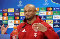 Компані: «Якщо я погоджуся працювати експертом на ЧС, то наступного сезону залишуюся в Мюнхені без сім’ї»