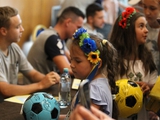 Dynamo-Spieler trafen sich mit ukrainischen Kindern in Bukarest (FOTOS)
