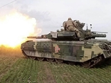 War in Ukraine. The new Ukrainian tank T-84 "Oplot" destroys the enemy in the Donbass