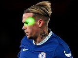 Arsenal-Fans buhten Mudryk aus, "belohnten" ihn mit einem persönlichen Spruch und leuchteten ihm mit einem Laser ins Gesicht (FO