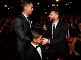 ФИФА хочет заставить Месси и Роналду посещать церемонии вручения наград