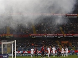 Матч «Милан» — «Дженоа» был прерван из-за распыления слезоточивого газа