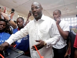 Джордж Веа избран президентом Либерии