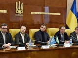 UAF-Präsident Andriy Shevchenko trifft sich mit den Leitern der PFL-Vereine