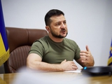 „Jeder, dessen Stimme im Einklang mit der russischen Artillerie erklingt, wird isoliert“, sagte Selenskyj über Sanktionen gegen 