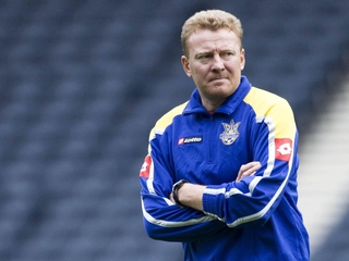 Олег Кузнецов: «Три забитых мяча — это настоящий подарок «Шахтёру» от АЗ»