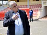 Генсек Федерации футбола Азербайджана пригрозил отставкой главному тренеру национальной команды — Фернанду Сантушу