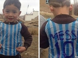 В Афганистане нашелся мальчик, сделавший футболку Лионеля Месси из полиэтиленового пакета
