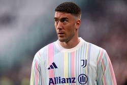 «Мілан» зацікавлений у підписанні Влаховича, однак на заваді може стати зарплатня гравця