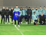 Максим Коваль провёл 100-й матч за «Аль-Фатех». Ему вручили особую футболку (ФОТО)