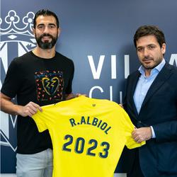 «Вильярреал» продлил контракт с Альбиолем до 2023 года