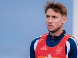 Михайличенко пропустил тренировку сборной Украины, а Велетень, Ванат и Пихалёнок занимались отдельно