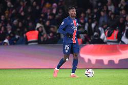 ПСЖ сообщил о травме Нуну Мендеша