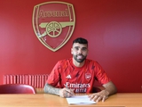 It's official. "Arsenal have signed David Raya on loan