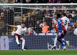 Crystal Palace - Man City - 2:4. English Championship, 32nd round. Match review, statistics