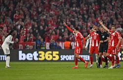 Едуарду Камавінга відреагував на своє вилучення у матчі з «Баварією»