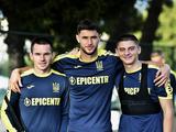 ВИДЕО: первая тренировка сборной Украины в Польше вместе с легионерами