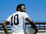 There is no unity in Santos regarding the removal of the number 10 in honor of Pele in the club