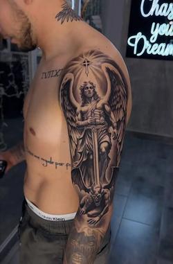 Футболіст «Динамо» зробив нове татуювання (ФОТО)