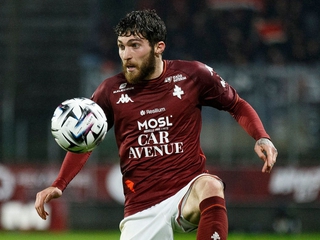 Цитаишвили забил за «Мец» в ворота ПСЖ (ВИДЕО)