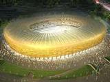 На польских стадионах начали менять газоны