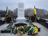 Memorial to Leonid Kravchuk unveiled at Baikove cemetery (PHOTOS, VIDEO)