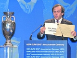 Платини: «Право на Евро-2012 Италия проиграла Украине из-за плохих стадионов» 
