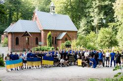 Військовослужбовці «Азову» відвідали матч збірної України проти команди Франції в Польщі