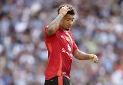 Причиною зриву трансферу Джейдона Санчо до «Роми» могли стати його стосунки з американською співачкою