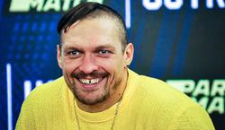 Александр Усик: «Мне кажется, Мудрик может привезти в Украину четвертый «Золотой мяч»