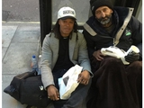 Эдгар Давидс разделил обед с бездомным