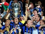 «Интер» стал шестым клубом, выигравшим три трофея за сезон