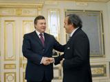 Янукович: «Украина вошла в график по строительству инфраструктуры к Евро-2012»