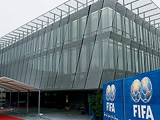 КОНКАКАФ отложила вынесение решения о своих симпатиях на выборах президента ФИФА