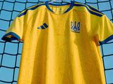 Офіційно презентовано нову домашню форму збірної України (ФОТО)
