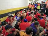 Чилийским болельщикам, устроившим погром в пресс-центре «Мараканы», грозит до двух лет тюрьмы