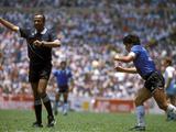 Судья матча Аргентина — Англия на ЧМ-86: «Горд, что засчитал гол столетия Марадоны. Иначе мы бы не увидели такого великолепия»