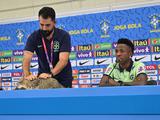 Сотрудник пресс-службы сборной Бразилии выбросил кошку с предматчевой конференции (ФОТО, ВИДЕО)