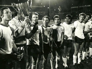 Ігор Суркіс звернувся до команди «Динамо» — володаря Суперкубка Європи-1975