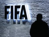 Власти Швейцарии проверят деятельность ФИФА и УЕФА