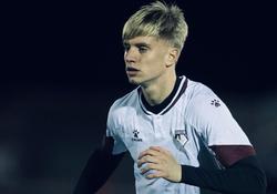 Syn Andrija Szewczenki zadebiutował w młodzieżowej drużynie Watfordu - jeden krok do mistrzostwa (ZDJĘCIA)