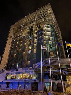 The Russian occupants struck more than 6 strikes in Kharkiv. Yaroslavskyy hotel destroyed
