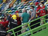 Болельщик «Спортинга» упал со второго яруса стадиона (ФОТО)