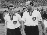 Немецкий футбольный союз извинился за нацистское ФОТО