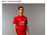 «Манчестер Юнайтед» опубликовал и удалил фото, на котором виден живот Мхитаряна (ФОТО)