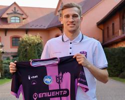 Офіційно. Валерій Лучкевич — гравець «Епіцентру»